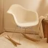 Silla Mecedora Bouclé con Brazos – Diseño Escandinavo con Acero y Madera - Nordika image 7